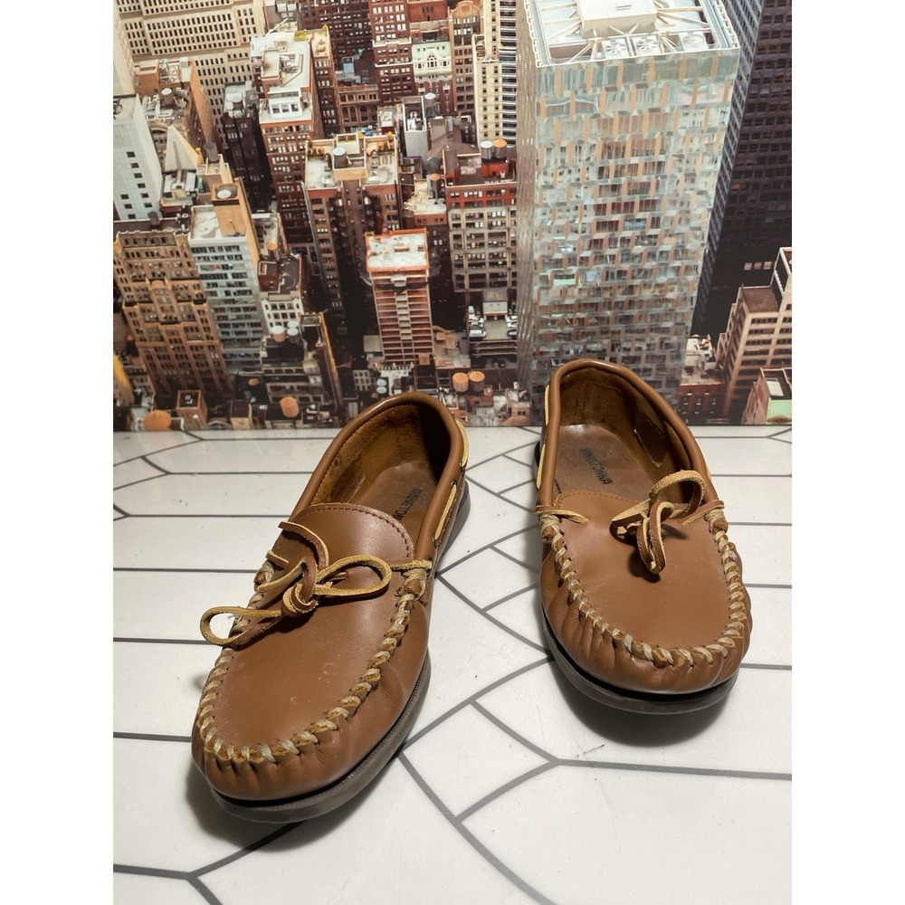 Minnetonka Moccasins Leather Brown Slip On Shoes Womens 8  Comfort Quality